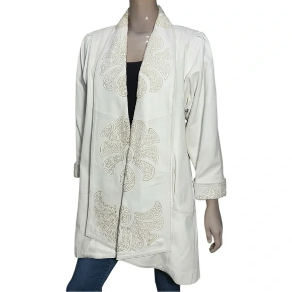 Toppolino Vintage Women’s Size S White Embroidered Open Leather Jacket